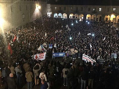 2017-10-16 Lumes Nunca Mais Compos 014.jpg